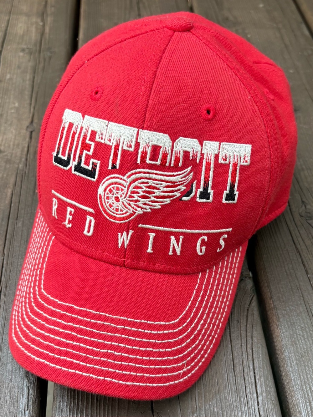 CCM Pro Ok’d Detroit Red Wings Red Fit Max Hat Size L/XL EUC